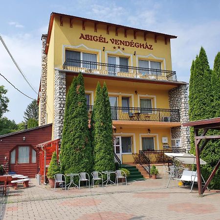 Hotel Abigel Vendeghaz Miskolc Exterior foto